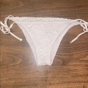 NWOT white lace bikini bottom